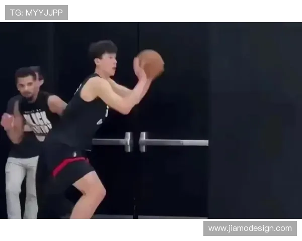 杨瀚森8分钟高效砍下10分惊艳